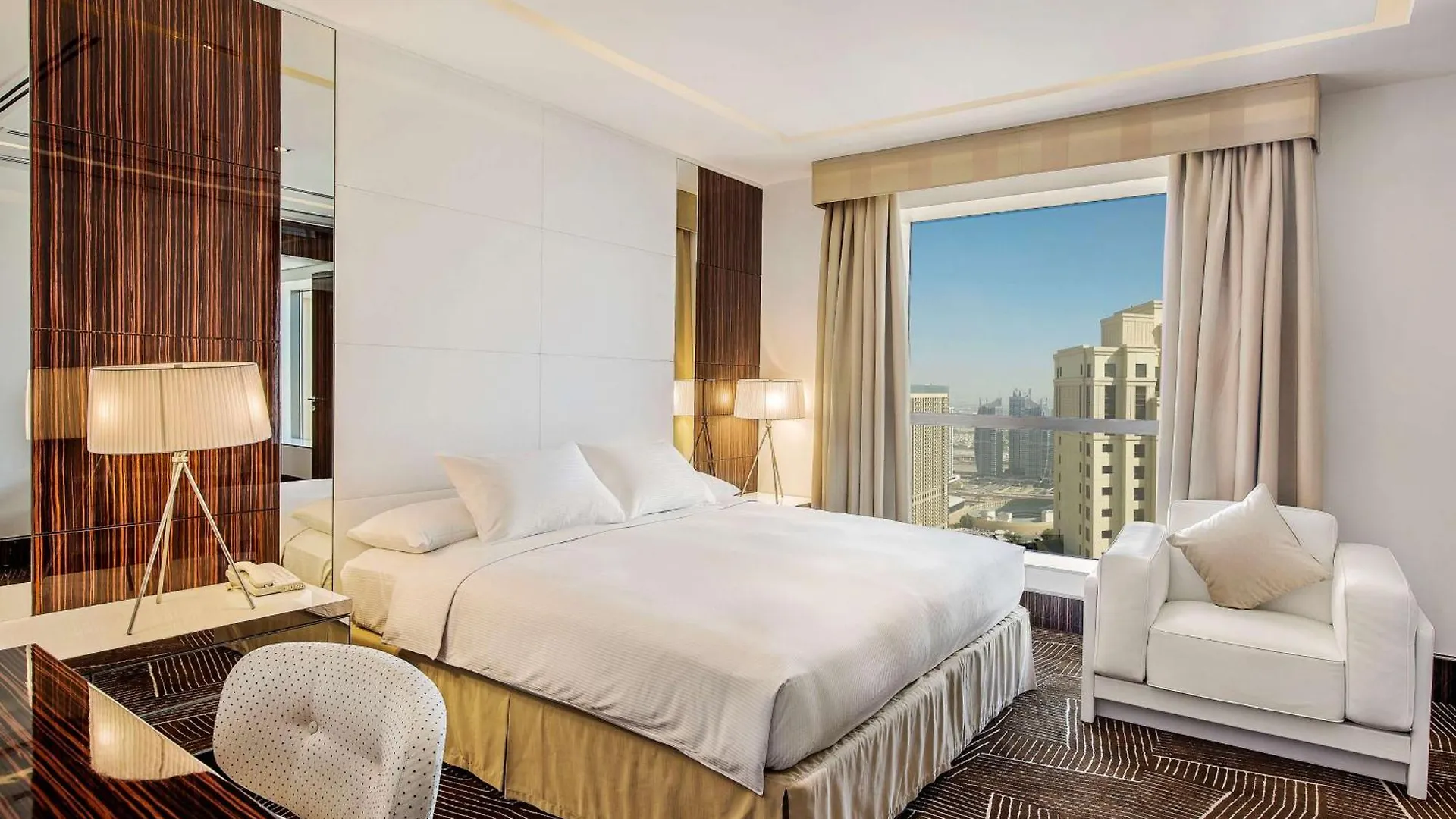 Hilton Dubai The Walk Hotel 4*,  United Arab Emirates