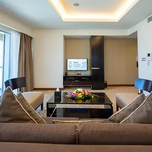 شقة Emaar Residences Fashion Avenue Formerly Address Mall By The S Homes