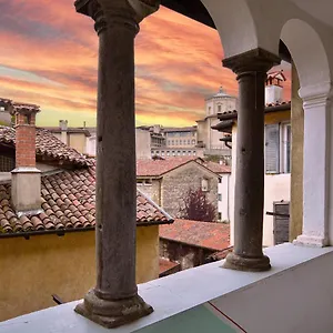 Pura Vida Deluxe - Upper Bergamo, 3 Min Walk Piazza Vecchia Apartment Bergamo