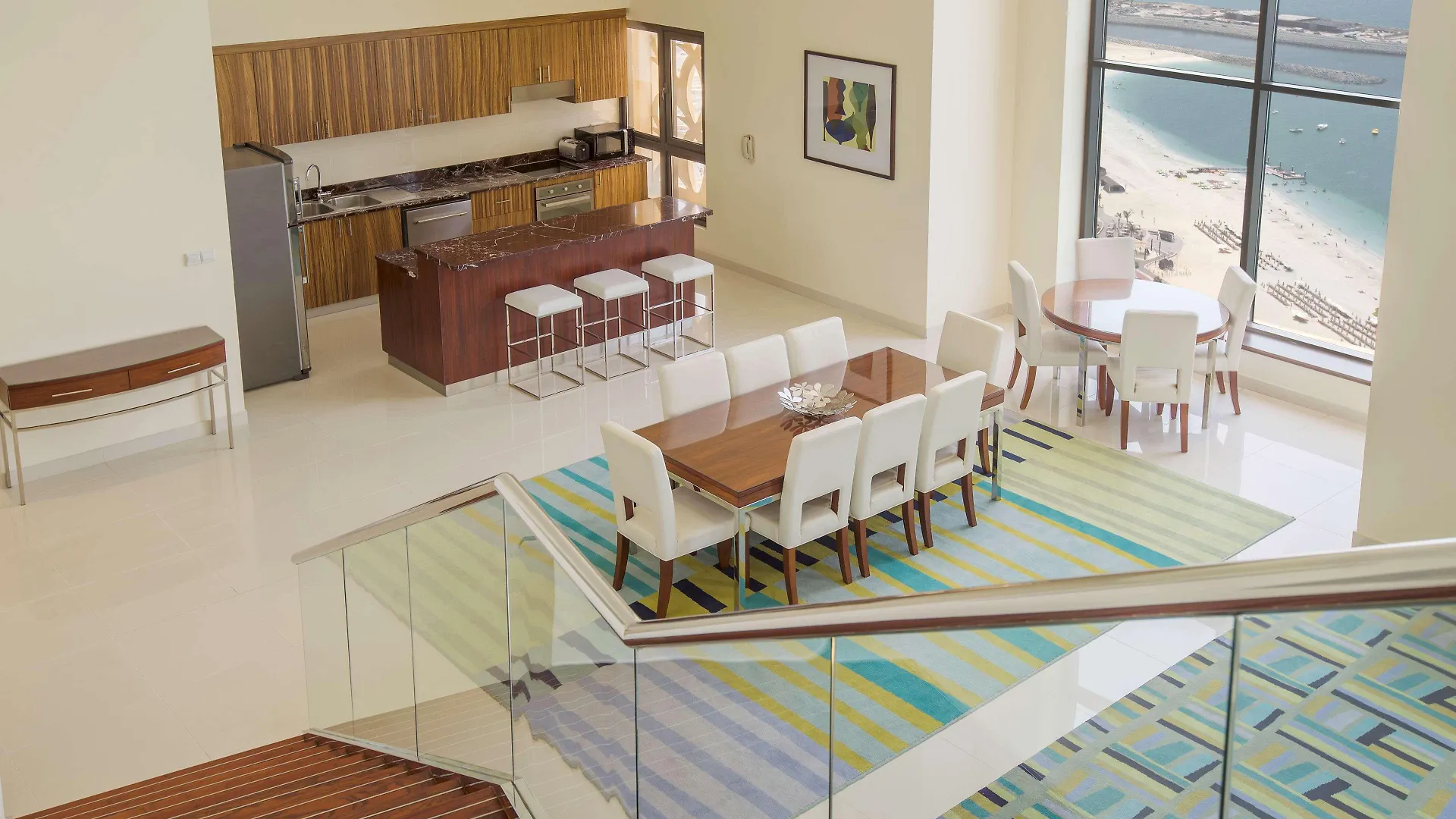 Hilton Dubai The Walk Hotell