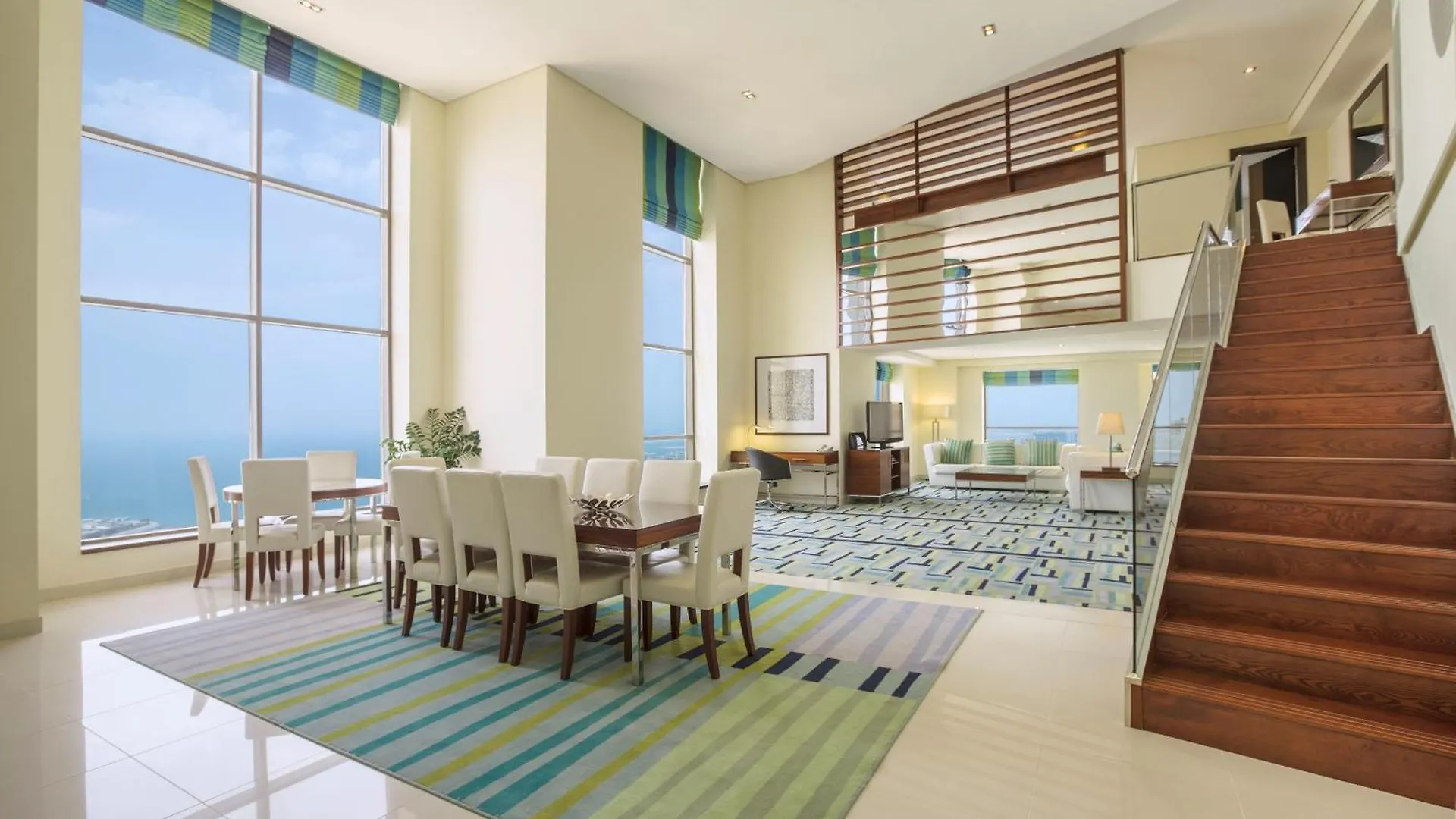 Hilton Dubai The Walk Hotell